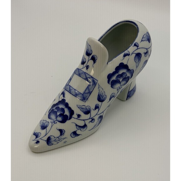 Andrea By Sadek Other - ANDREA BY SADEK VICTORIAN BLUE WHITE HIGH HEEL PORCELAIN SHOE FIGURINE PLANTER